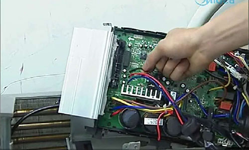 辽阳市美的空调电话是多少